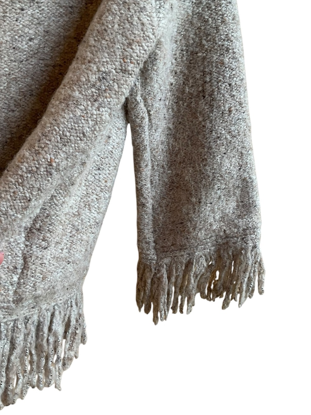 Ruby Rd  L Boho Poncho Cardigan Oatmeal Fringe Toggle Lagenlook Sweater VINTAGE - Picture 11 of 14